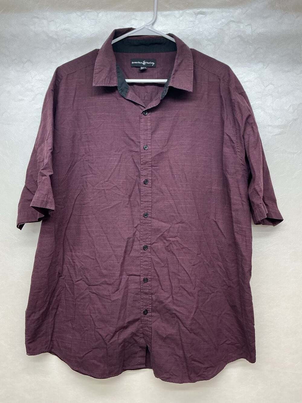Beverly Hills Polo Club Men's Short Sleeve Button-Down Shirt Burgundy